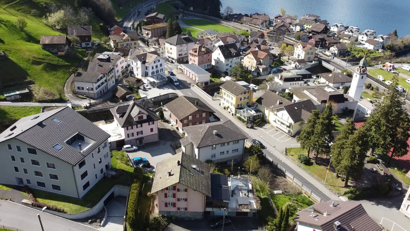 Attico in vendita - Riemenstaldenstrasse 6, 6452 Sisikon - Photo 2