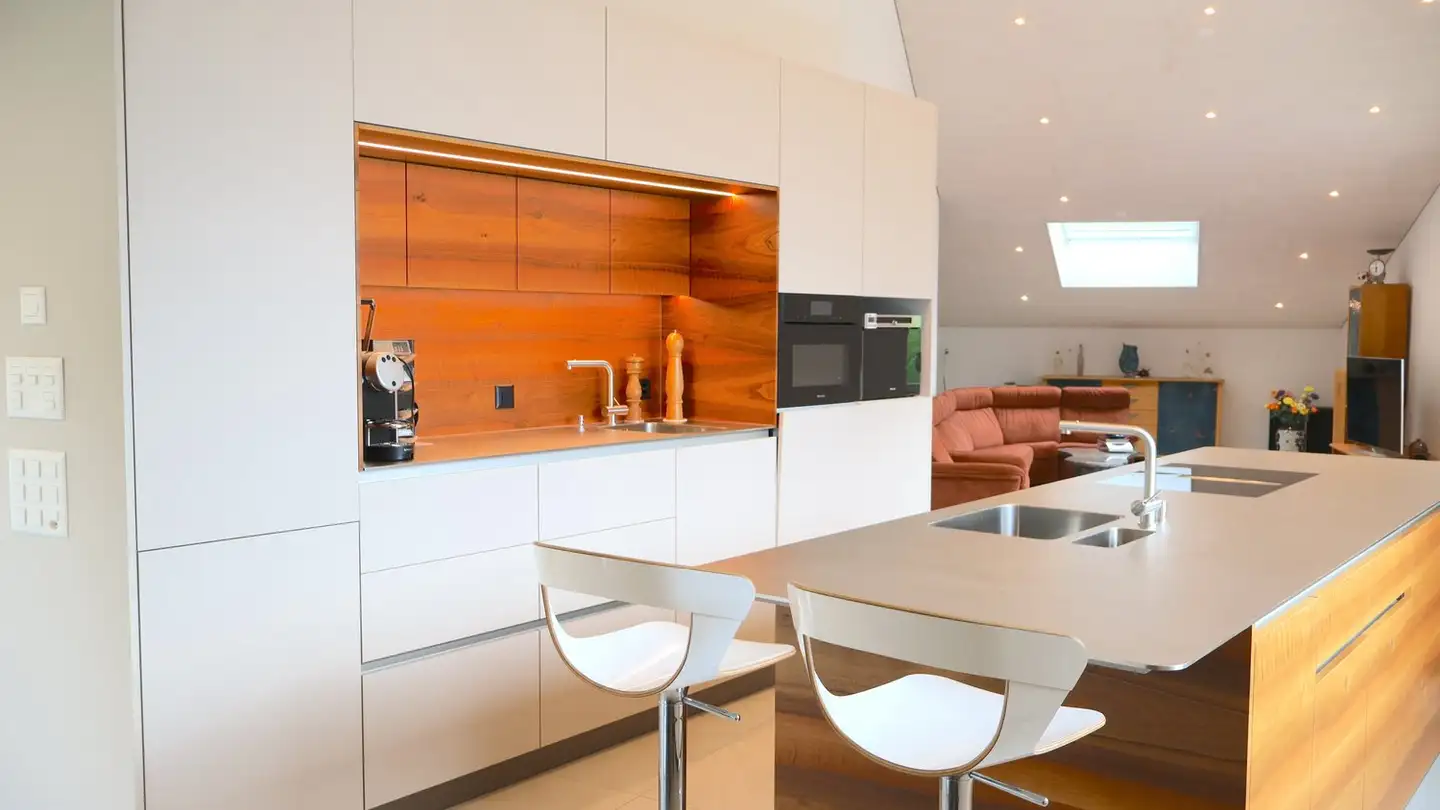 Attique à vendre - Riemenstaldenstrasse 6, 6452 Sisikon