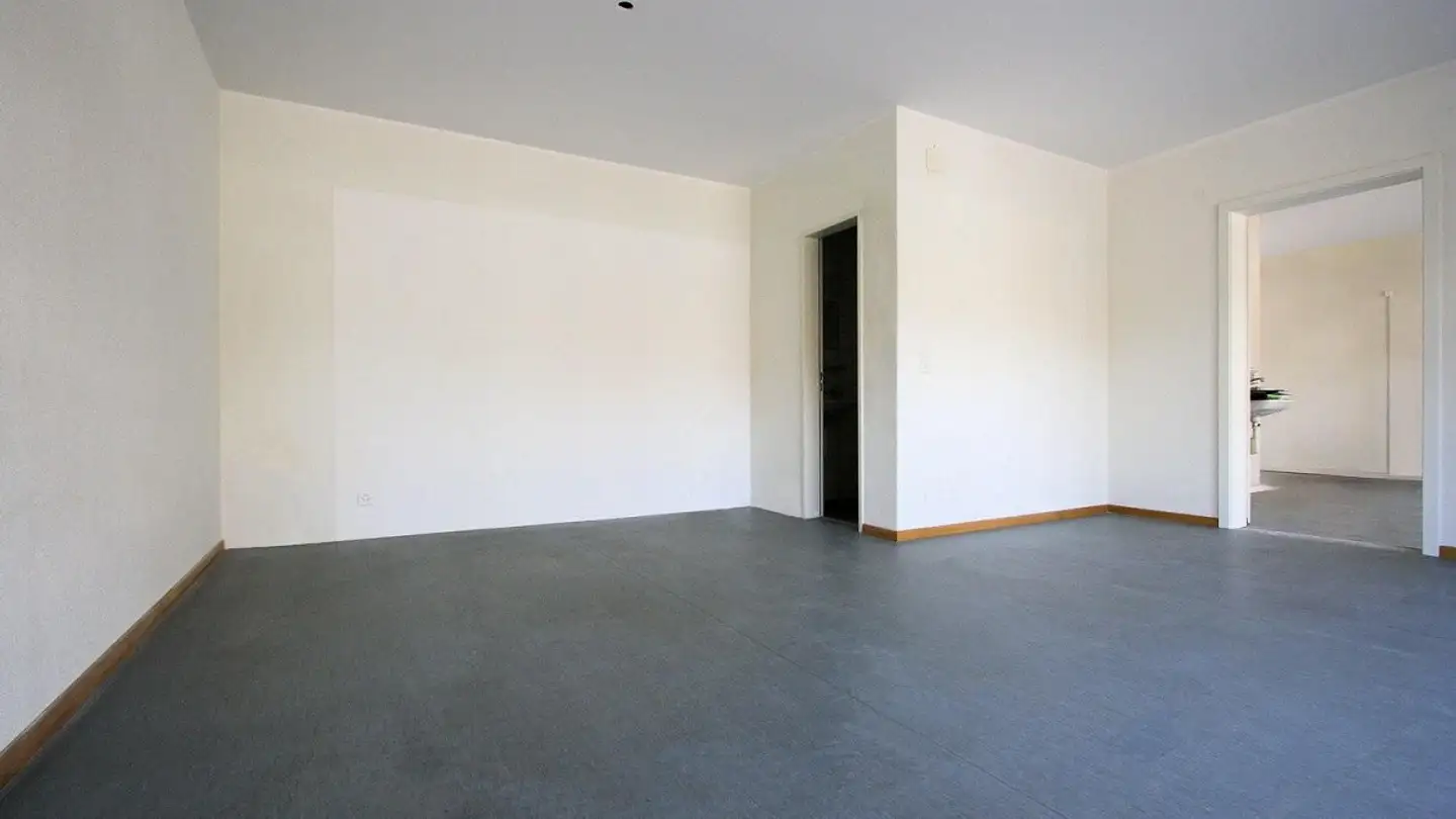 Commercial à louer - Kreuzgasse 17, 3076 Worb - Photo 2