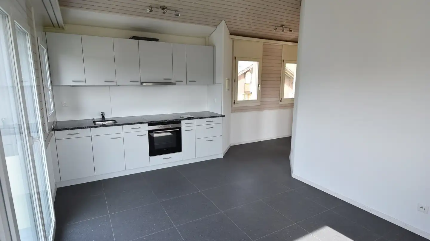 Attic flat for rent - Rotbachweg 6, 6152 Hüswil - Photo 2