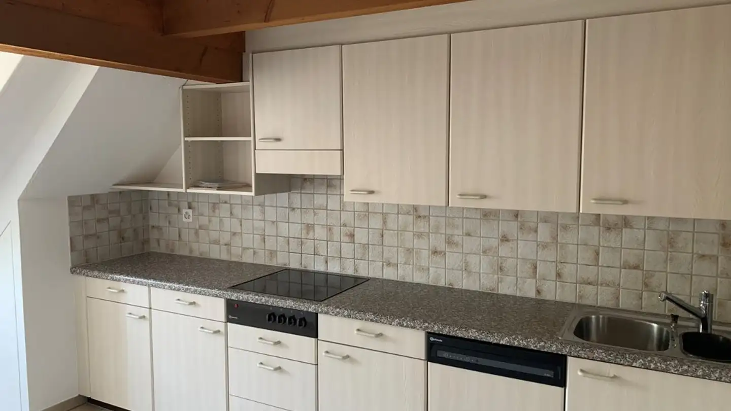 Attic flat for rent - Museumstrasse 8, 8904 Aesch ZH - Photo 3