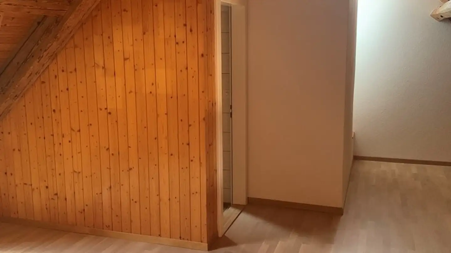 Attic flat for rent - Museumstrasse 8, 8904 Aesch ZH - Photo 4