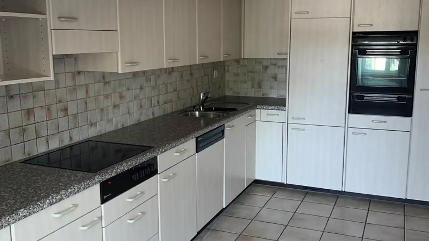 Attic flat for rent - Museumstrasse 8, 8904 Aesch ZH - Photo 2