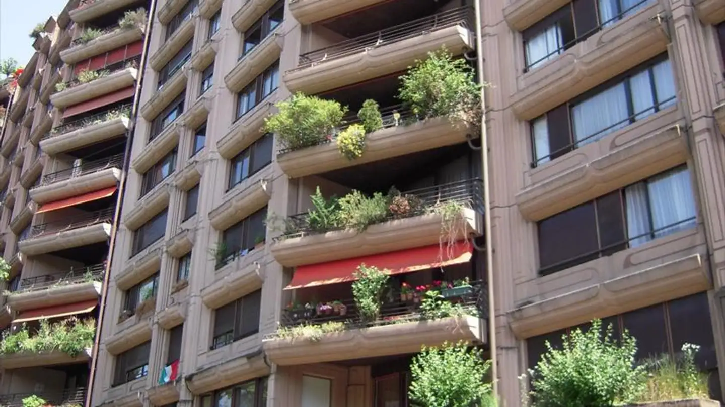 Parcheggio coperto in affitto - Chemin Des Clochettes 12, 1206 Genève