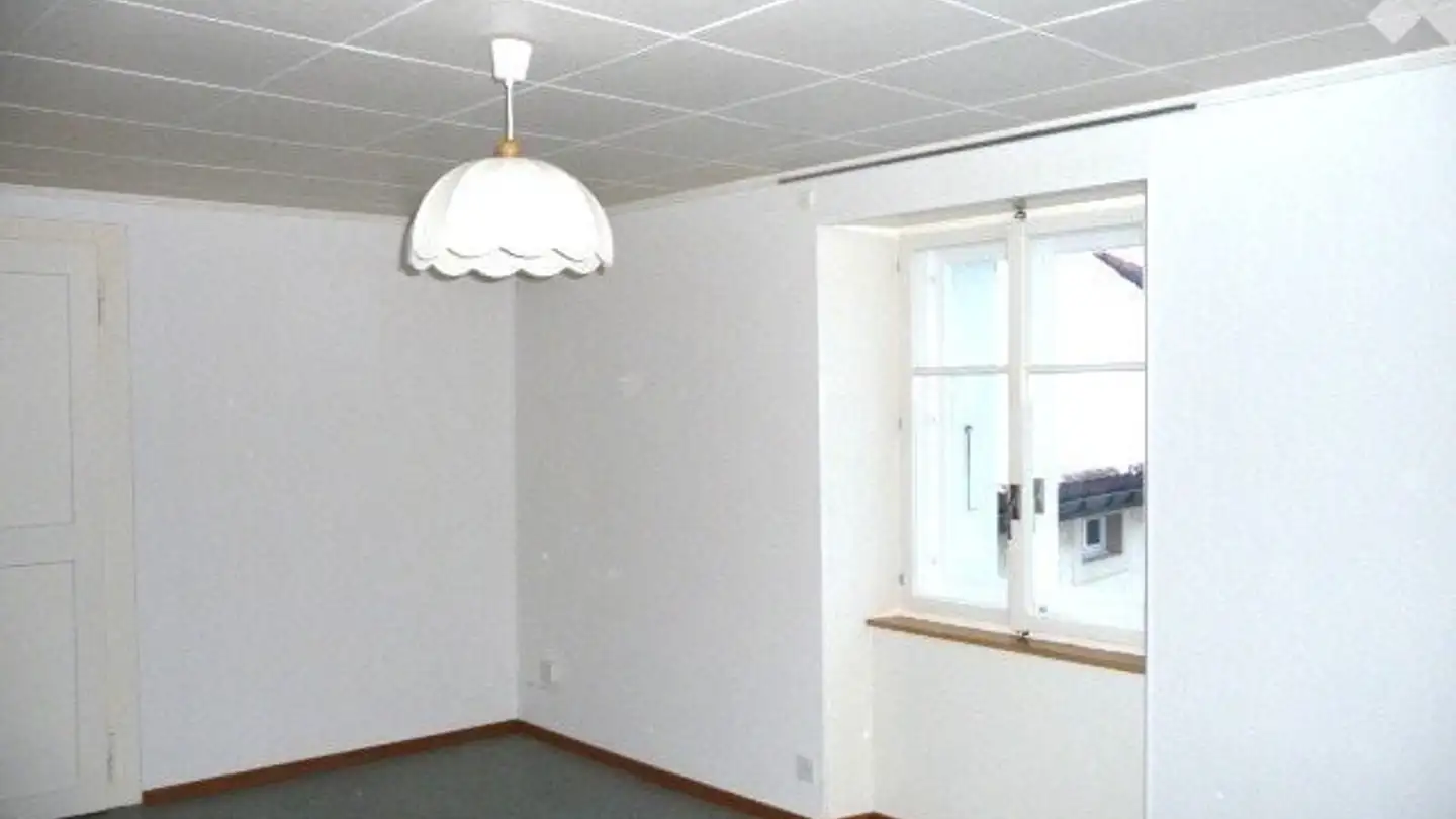 Wohnung mieten - Les Bolles-Du-Temple 7, 2117 La Côte-aux-Fées - Foto 2