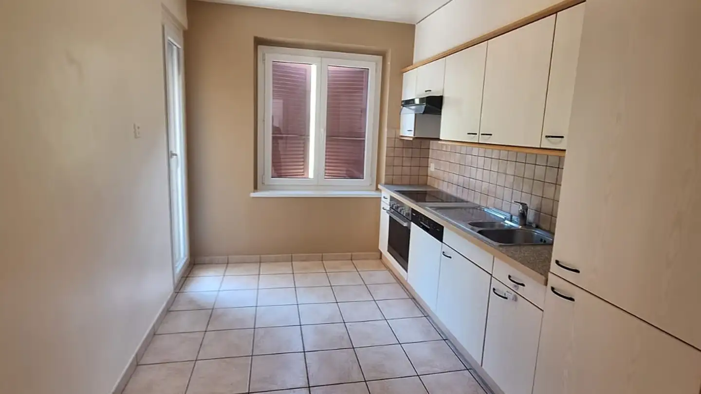 Chambre à louer - Route Du Raya 10, 2400 Le Locle - Photo 2