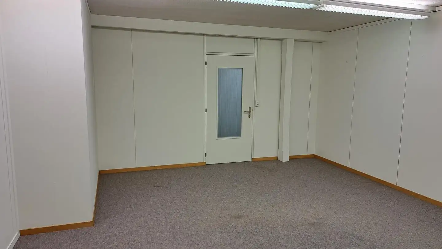 Office space for rent - Eichtalstrasse 54, 8634 Hombrechtikon - Photo 3
