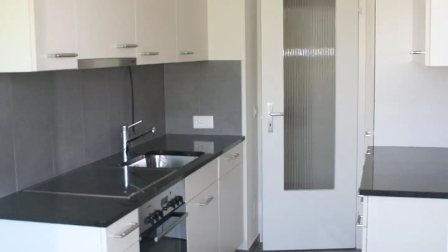 Apartment for rent - Rue Du Chasselas 17, 2000 Neuchâtel - Photo 3