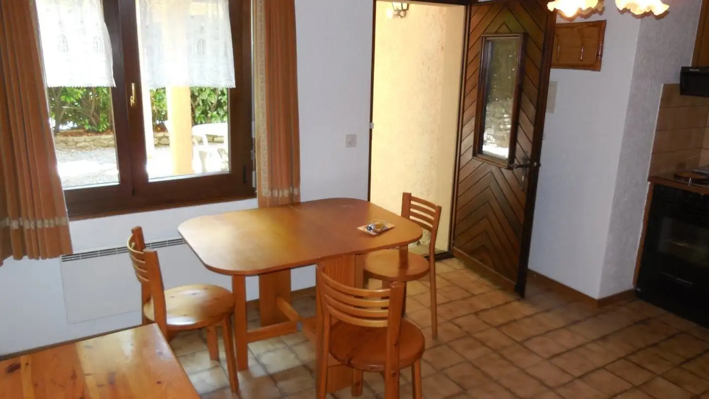 Apartment for rent - Route Du Sommet-Des-Vignes, 1928 Ravoire