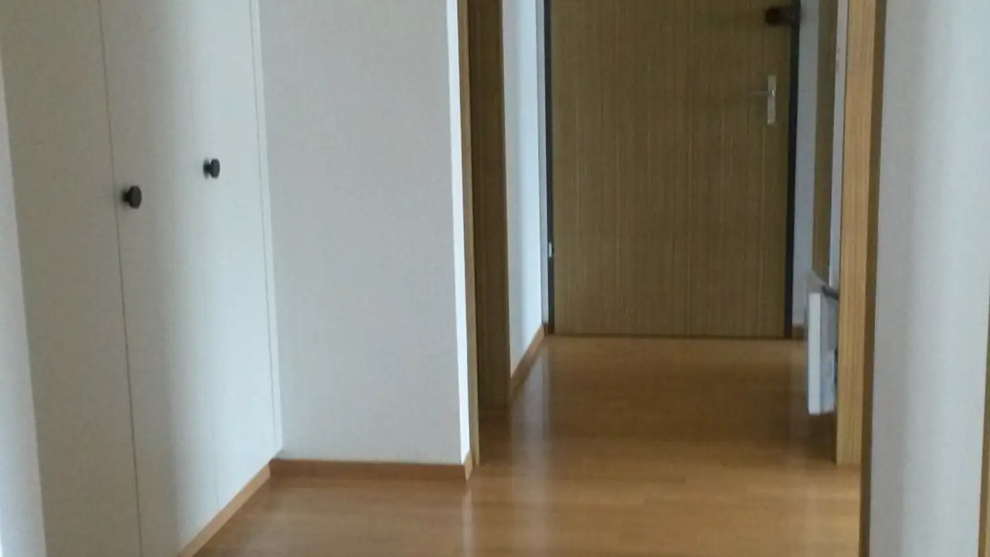 Apartment for rent - Rue De La Berra 63, 1630 Bulle - Photo 2