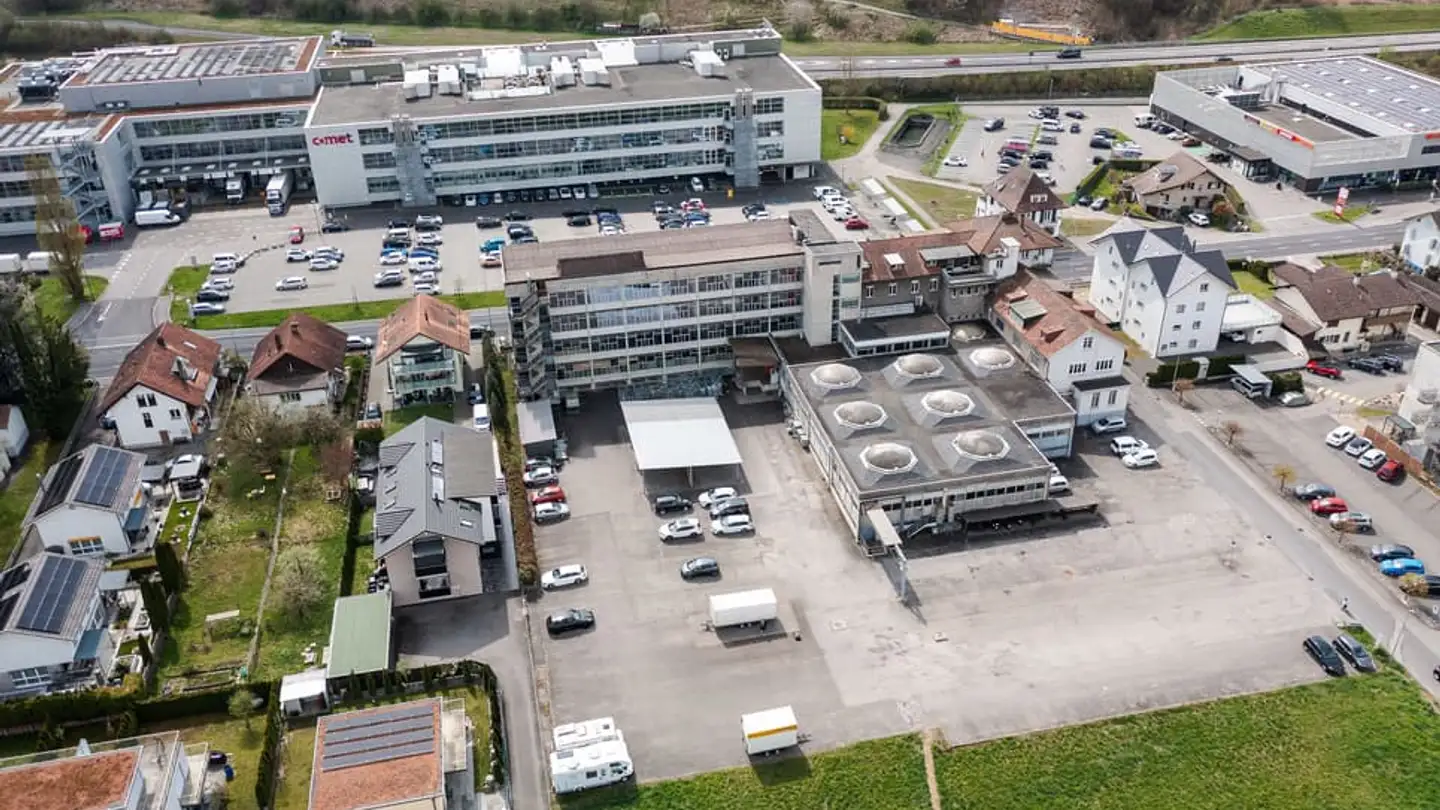 Gewerbe mieten - Bernstrasse 41, 3175 Flamatt