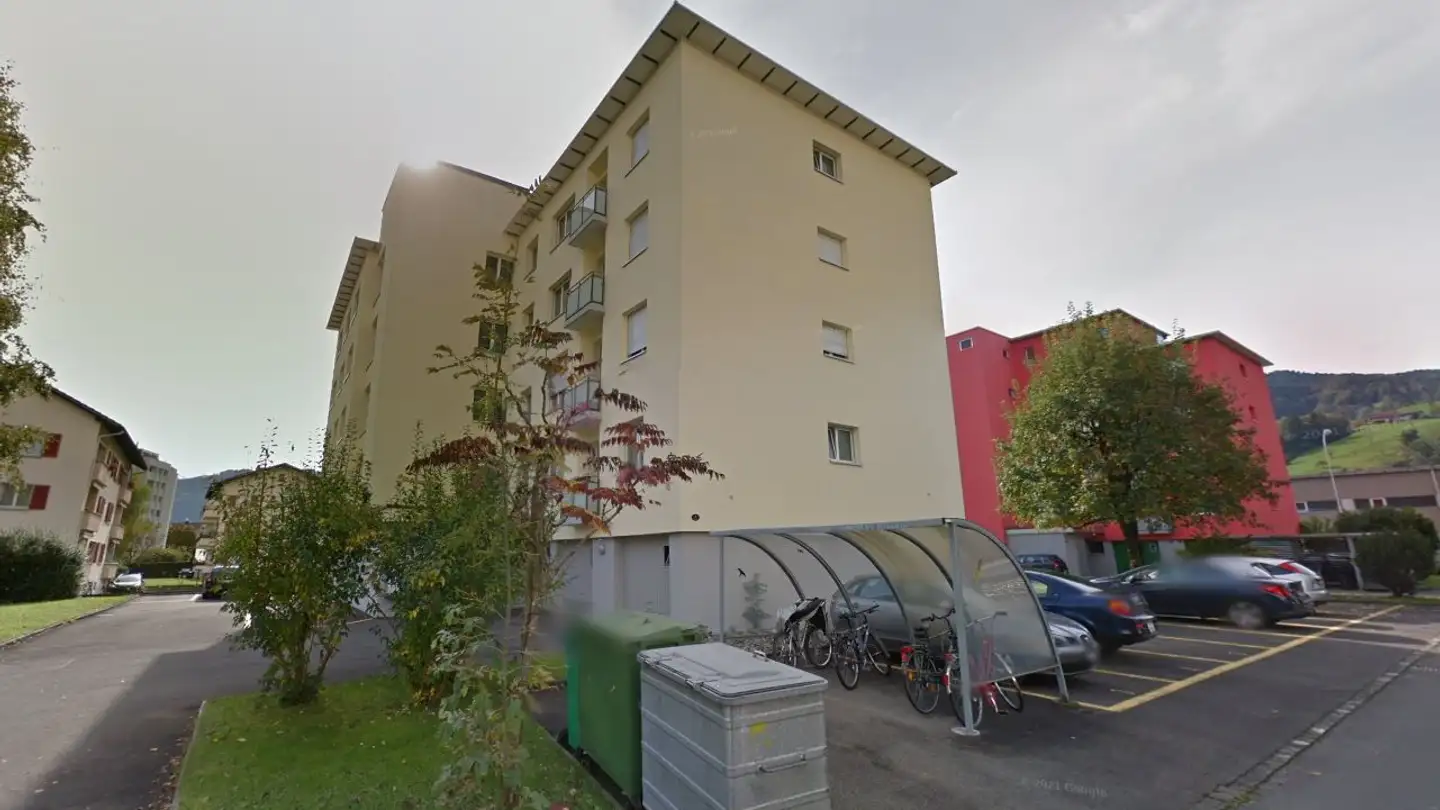 Place de parking extérieure à louer - Ebenauweg 4, 6048 Horw