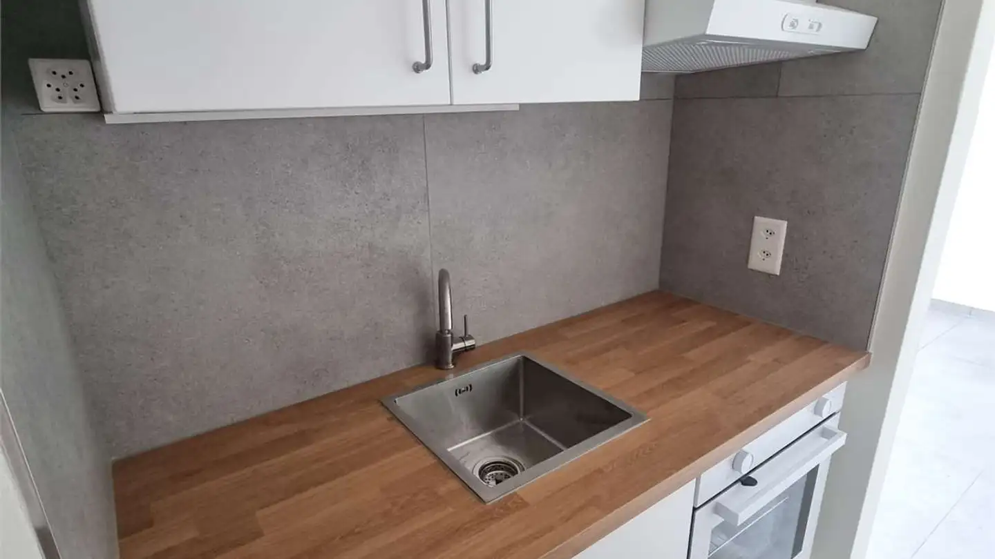 Office space for rent - 6512 Giubiasco - Photo 2