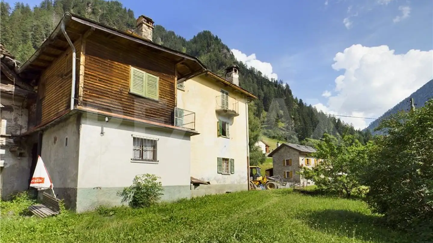 Farm for sale - 6720 Ghirone