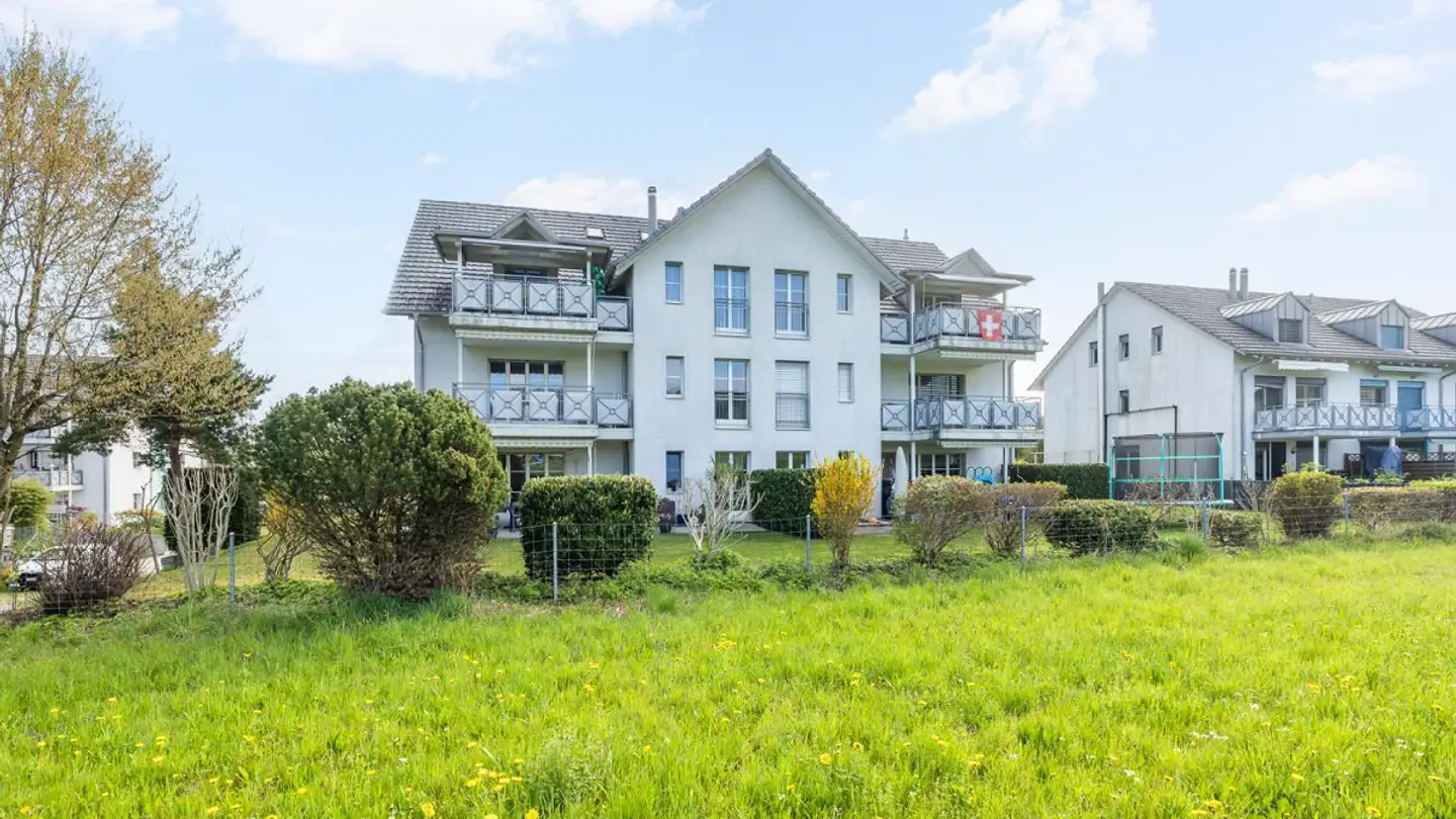 Mehrfamilienhaus kaufen - Pfannenstielstrasse 3, 8618 Oetwil am See