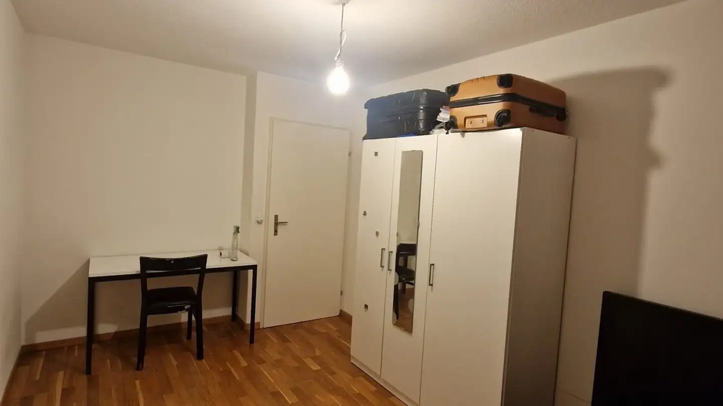 Single room for rent - Schwandenholzstrasse 212, 8046 Zürich - Photo 2