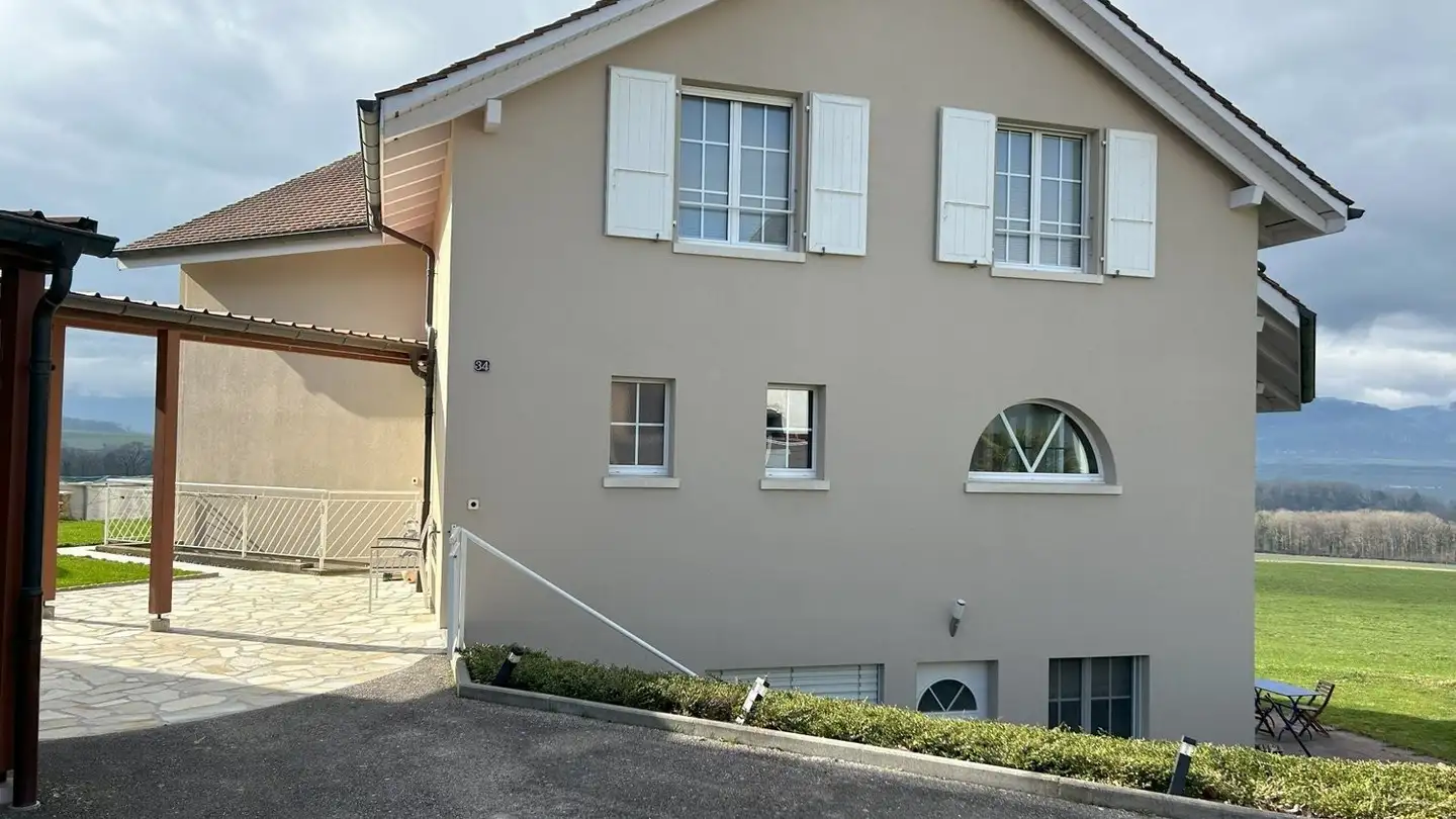 Appartement à louer - Rue Des Fontaines 34, 1412 Ursins - Photo 2