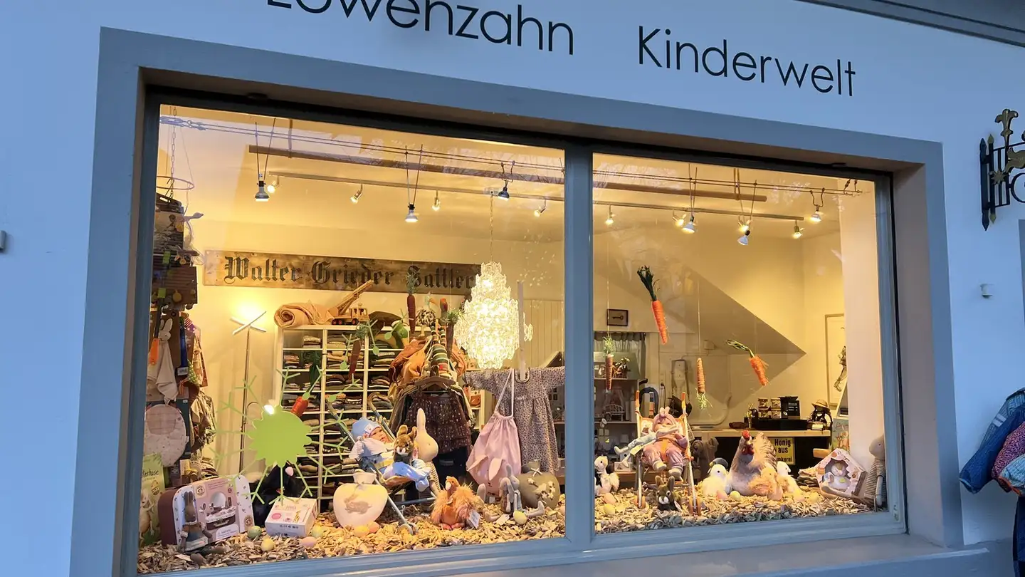 Commercial à louer - Bahnhofstrasse 16, 4106 Therwil