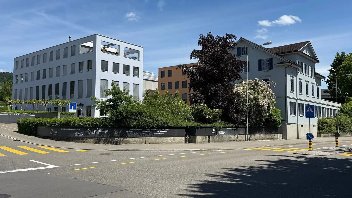 Bureau à louer - Emil-Staub-Strasse 2, 8708 Männedorf