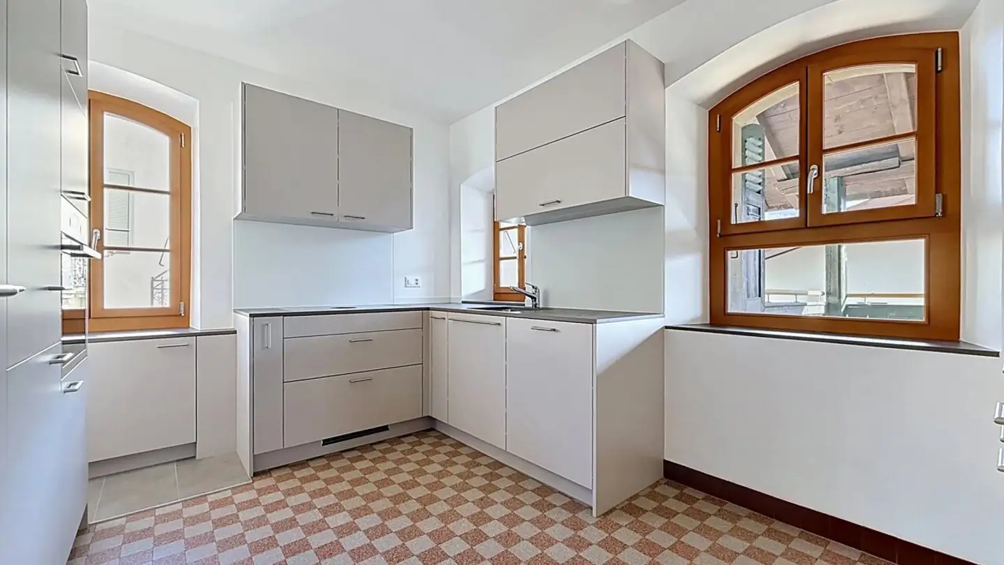 Apartment for rent - Rue de l'Eglise, 1975 St-Séverin