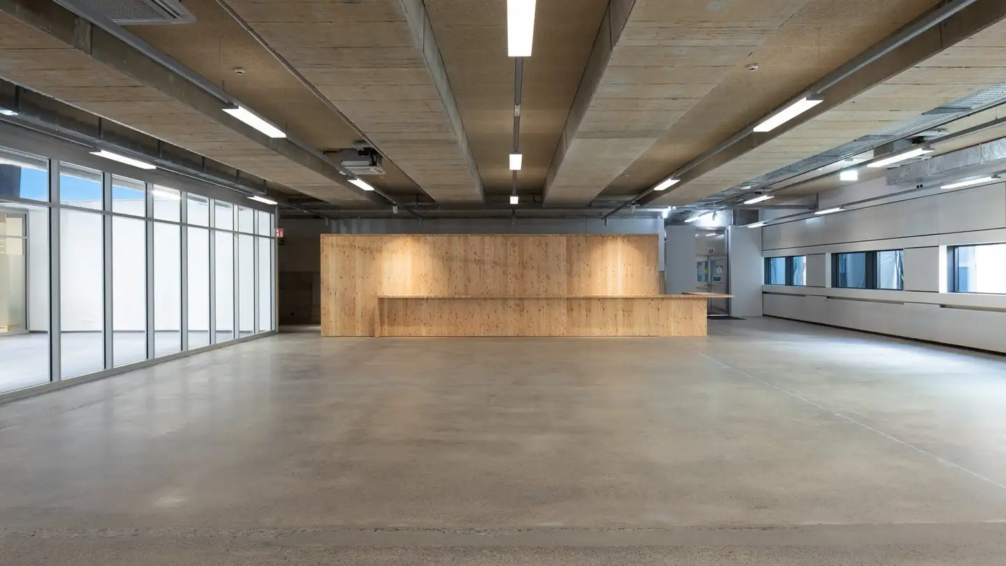 Commercial for rent - Piazza Grande 3, 6600 Locarno