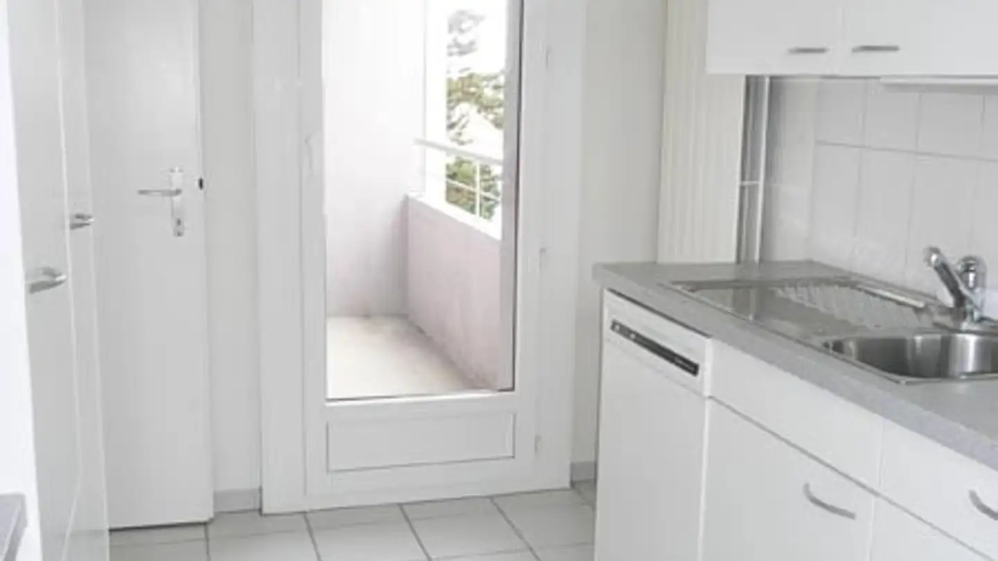 Appartement à louer - Twäracherstrasse 5, 8118 Pfaffhausen - Photo 3