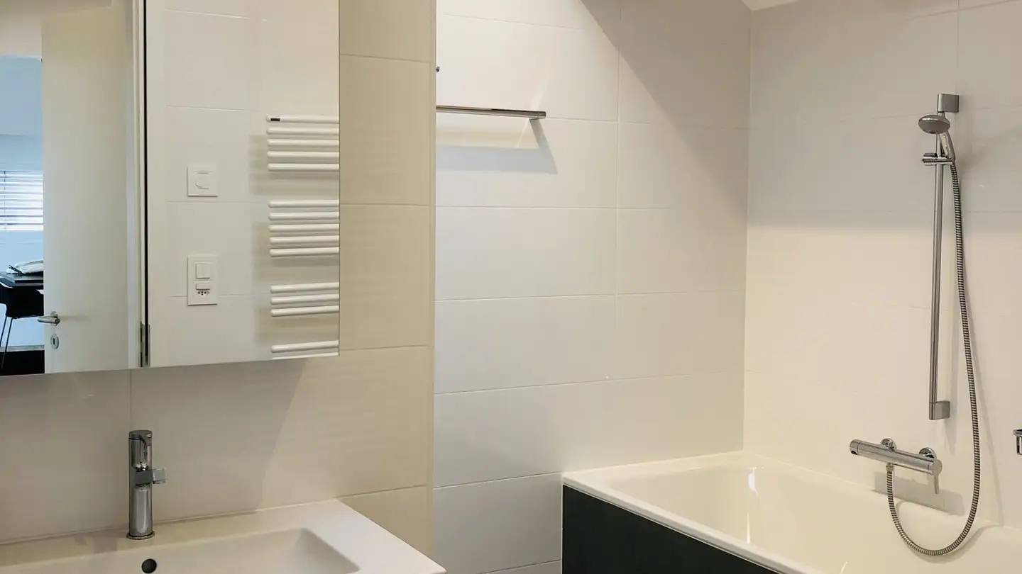 Furnished apartment for rent - Route D'oron 33, 1010 Lausanne - Photo 2