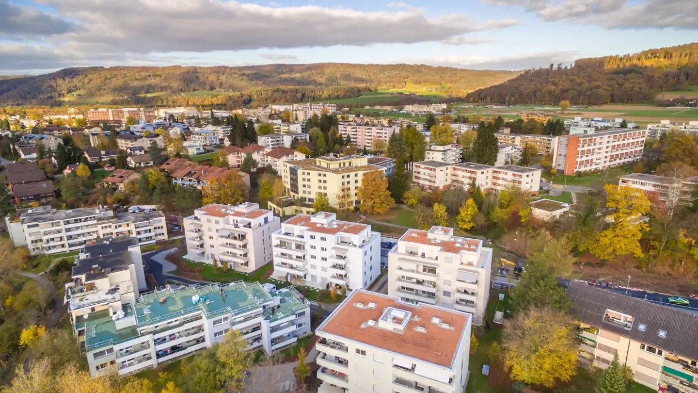 Dachgeschosswohnung mieten - Wildbachstrasse, 8424 Embrach