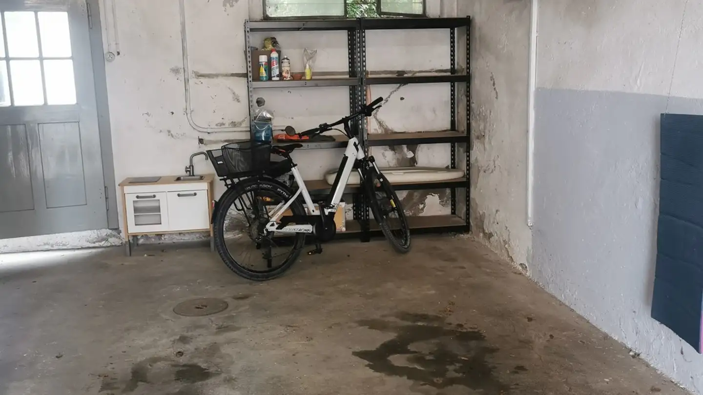 Single garage for rent - Allmendstrasse, 4500 Solothurn - Photo 3