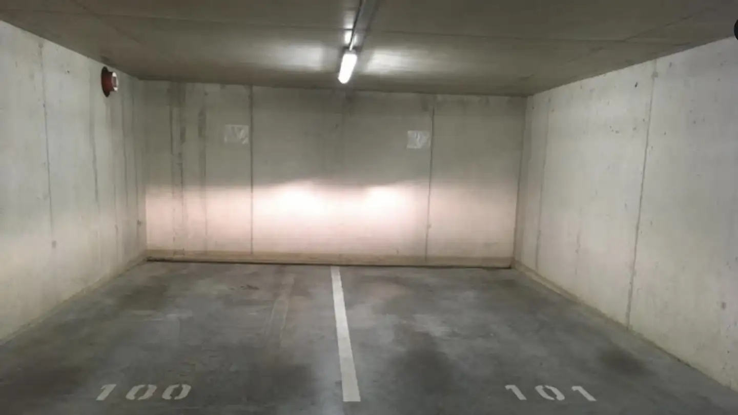 Outdoor parking space for rent - Birmensdorferstrasse 170, 8003 Zürich