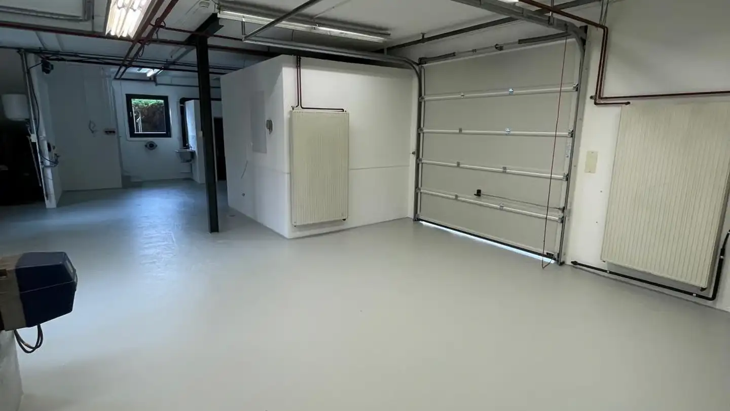 Storage space for rent - Rue Du 23-Juin 16, 2822 Courroux