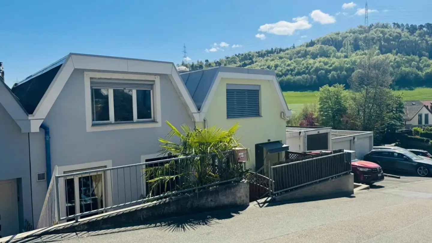 Casa a schiera in vendita - Hupperstrasse 4, 4415 Lausen