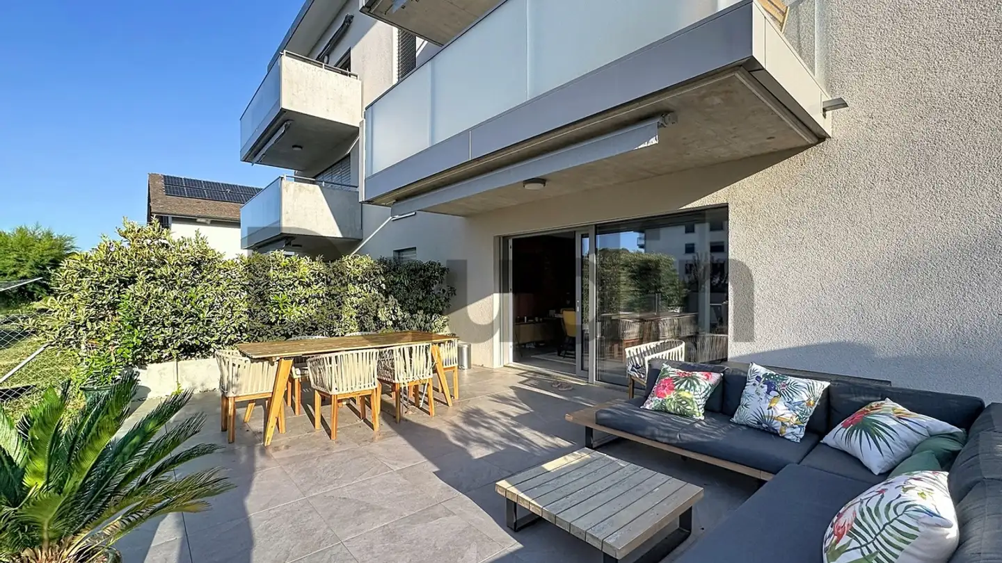 Apartment for sale - 1166 Perroy