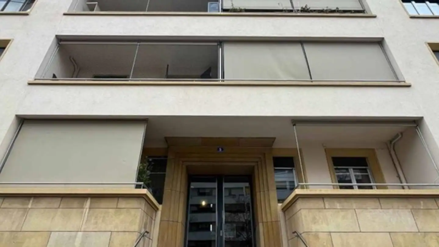 Mixed-use building for rent - Rue Guye 1, 1203 Genève
