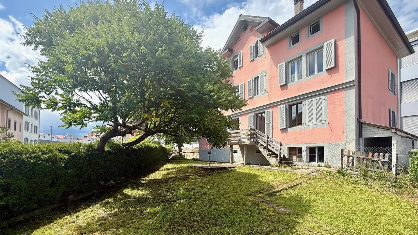 Residential building for sale - Rue Des Sapins 1, 2610 St-Imier