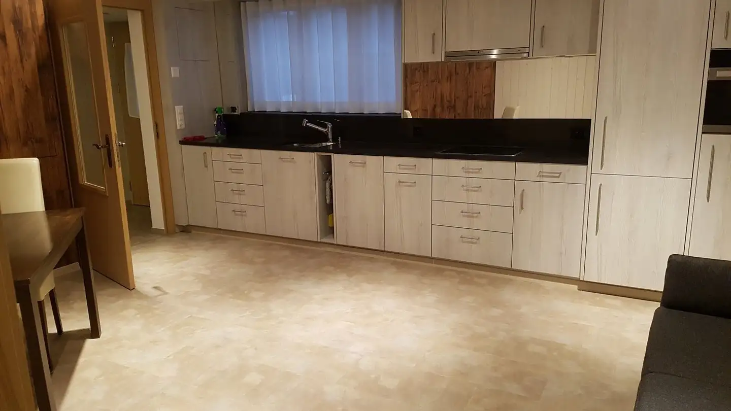 Studio for rent - Alte Landstrasse 5, 8863 Buttikon SZ - Photo 2