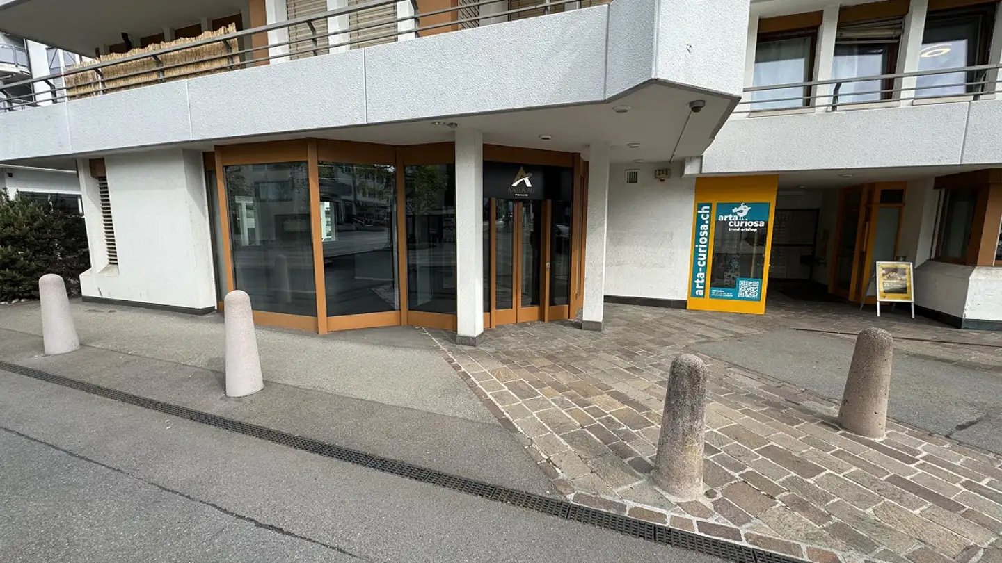 Bureau à vendre - Zürcherstrasse 4, 8852 Altendorf
