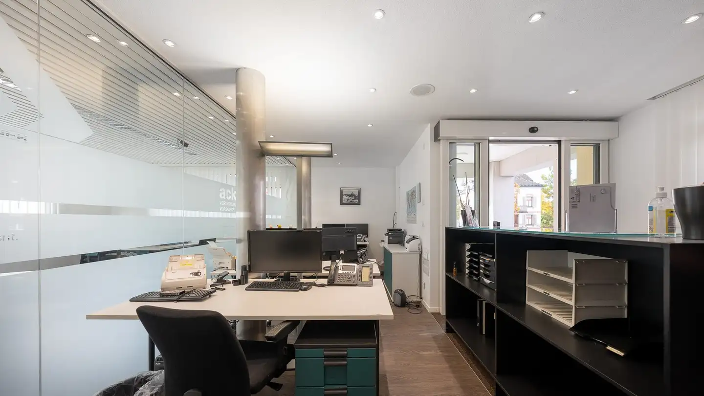 Gewerbe mieten - Henauerstrasse 7, 9244 Niederuzwil