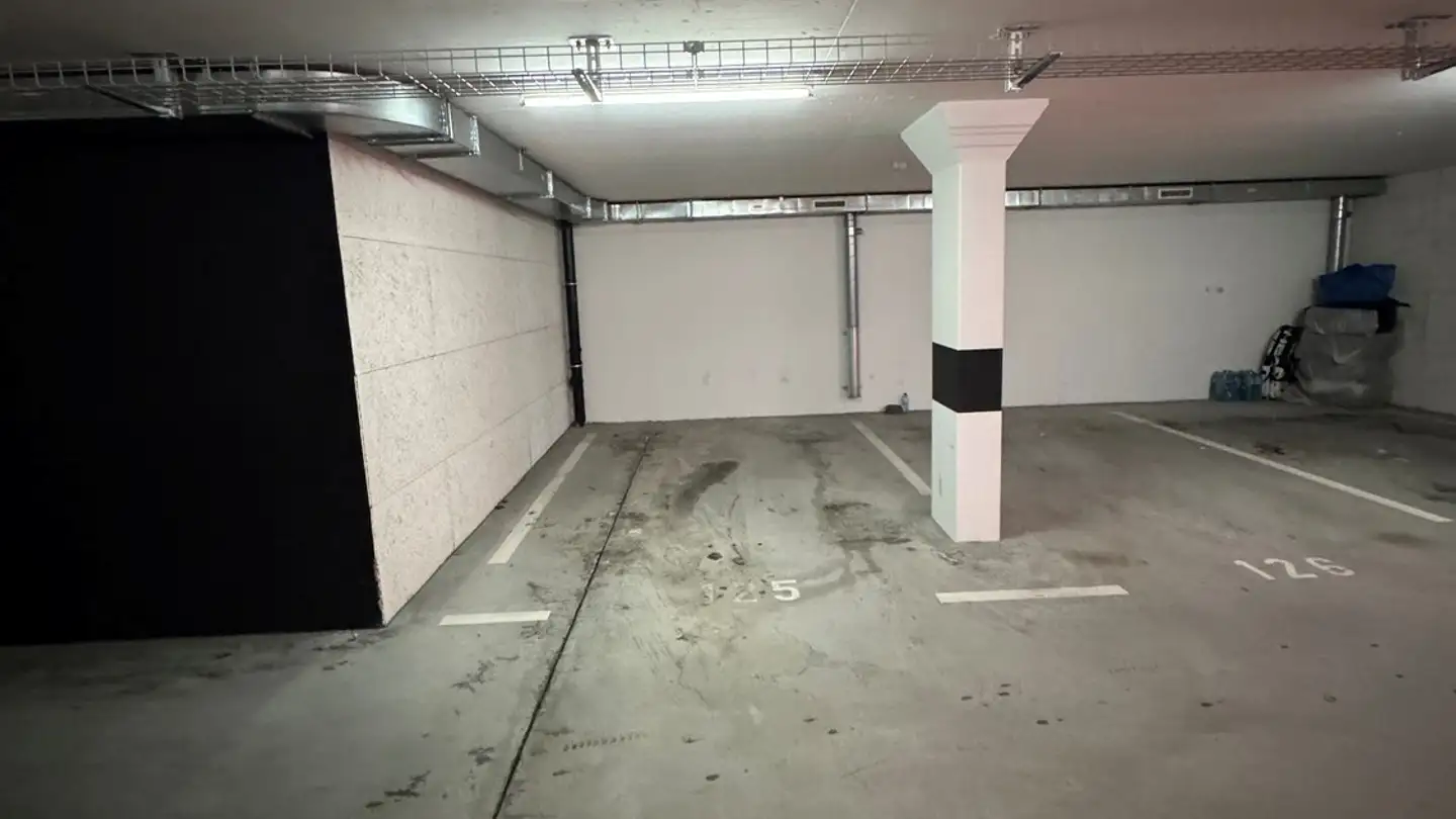 Garage singolo in affitto - Alfred Comte-Strasse 8, 8953 Dietikon - Foto 2