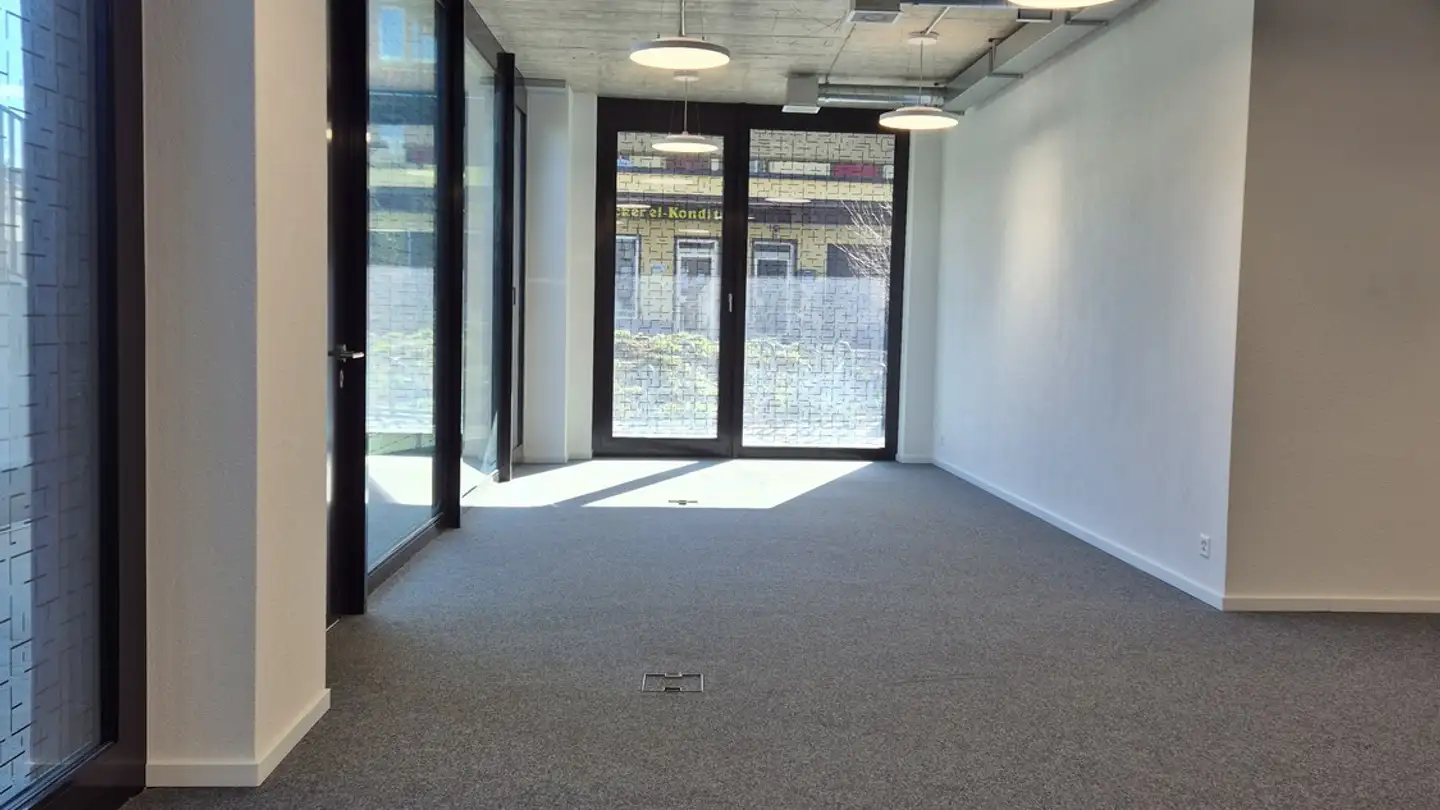 Gewerbe mieten - Bahnhofstrasse 3, 4142 Münchenstein - Foto 3