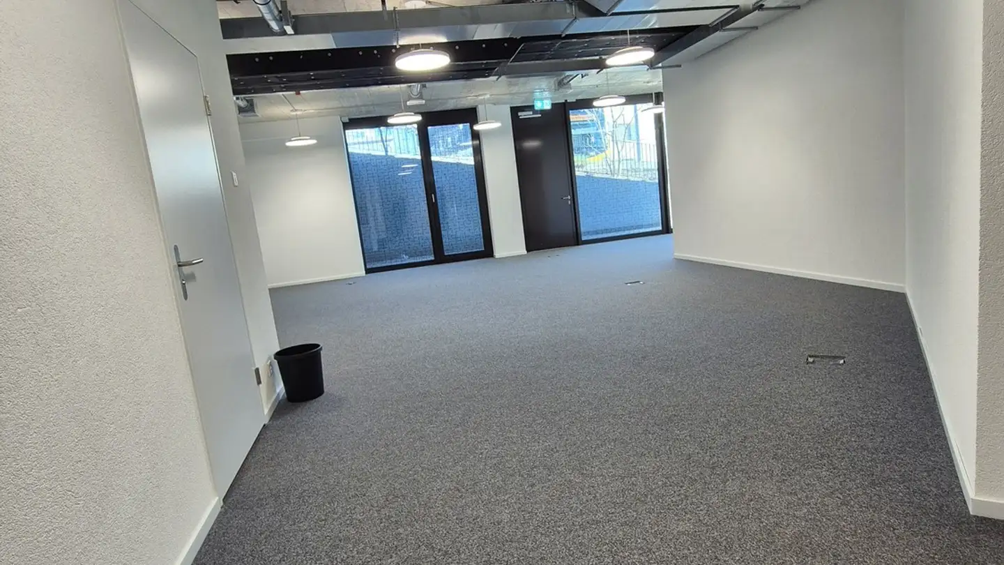 Gewerbe mieten - Bahnhofstrasse 3, 4142 Münchenstein - Foto 4