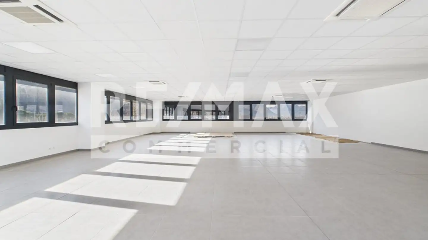 Mischgenutztes Gebäude kaufen - 6512 Giubiasco - Foto 4