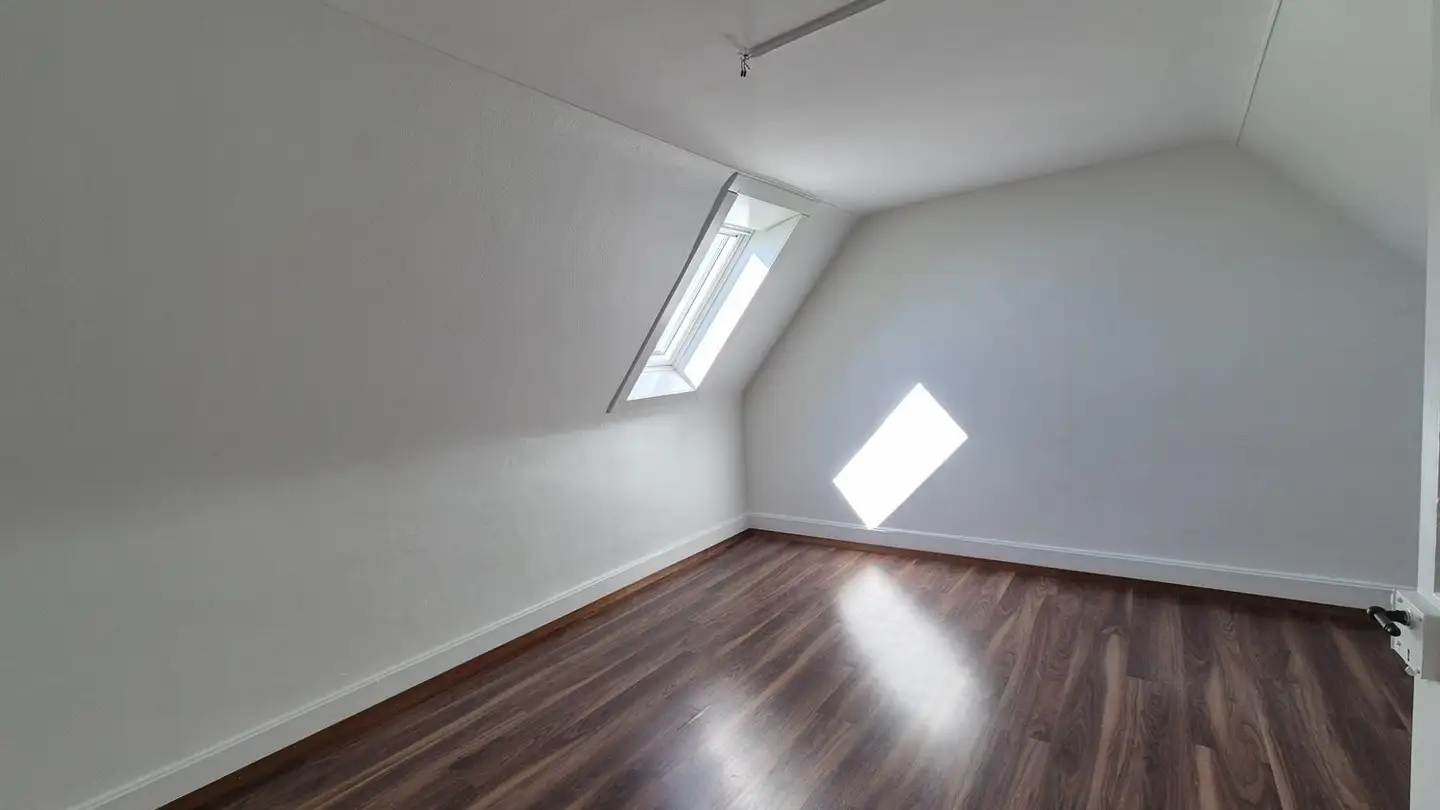 Wohnung mieten - Rue De La Poste, 2024 St-Aubin-Sauges - Foto 2