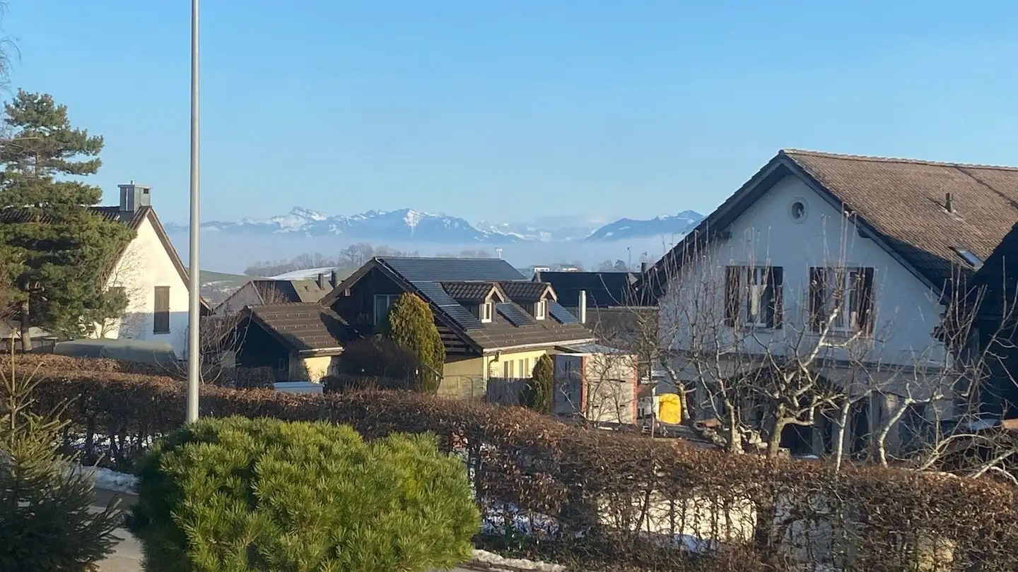 Appartement à louer - Feldstrasse 2, 8816 Hirzel