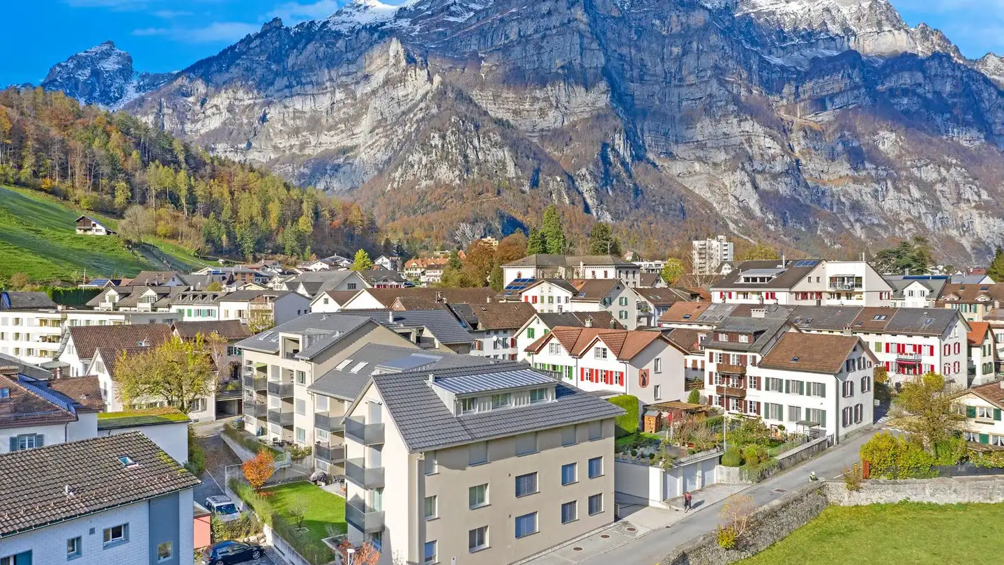 Parcheggio sotterraneo in affitto - Asylstrasse 17, 8750 Glarus
