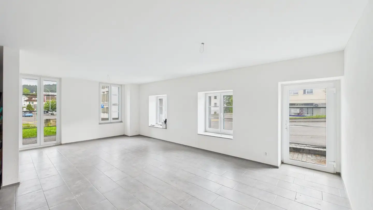 Commercial for rent - Lenzburgerstrasse 14, 5504 Othmarsingen