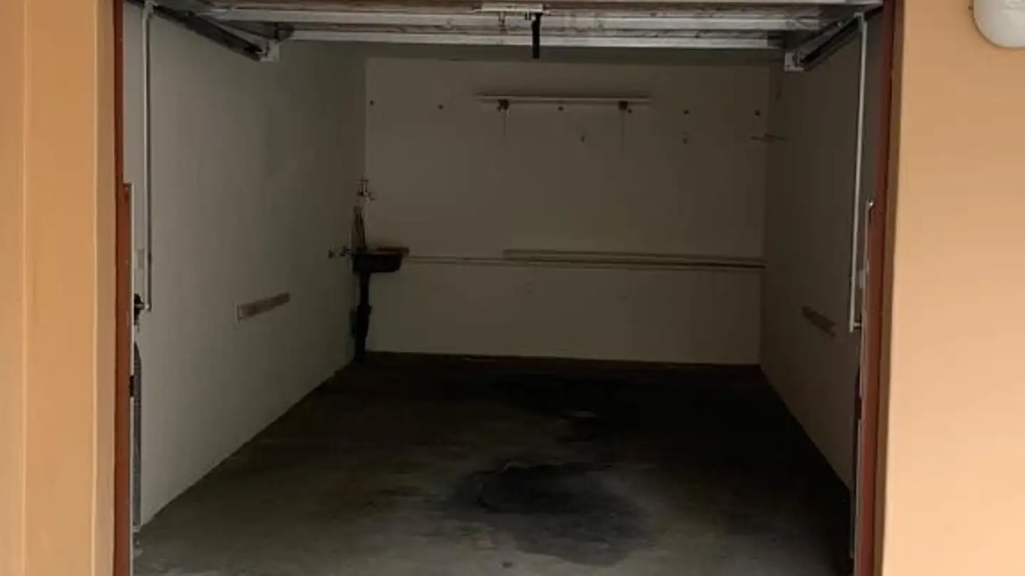 Outdoor parking space for rent - Scheideggstrasse 119, 8038 Zürich