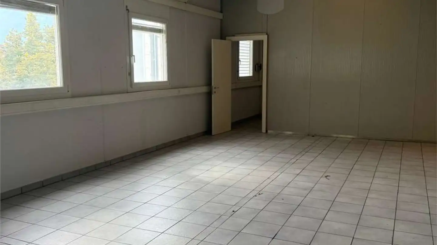 Commercial for rent - 6595 Riazzino - Photo 2