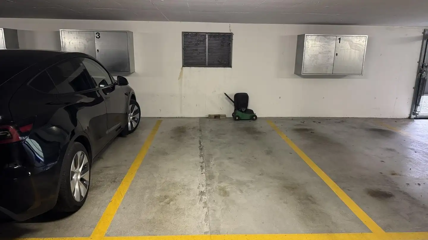 Garage individuel à louer - Seidengasse, 8706 Meilen