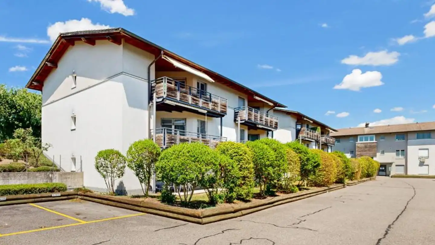 Indoor motorbike parking space for rent - Chemin De La Fontaine 2, 1752 Villars-sur-Glâne
